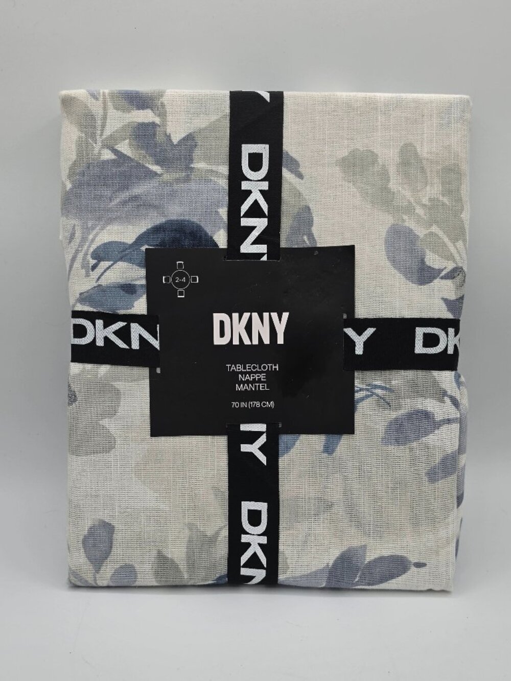 *NWT*  DKNY Watercolor Botanical Round Tablecloth – 70" (178 cm)